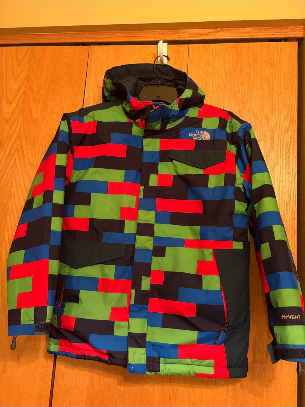 The North Face L kid’s color block Lego Hyvent Heatseeker Ski Coat Jacket Hood
